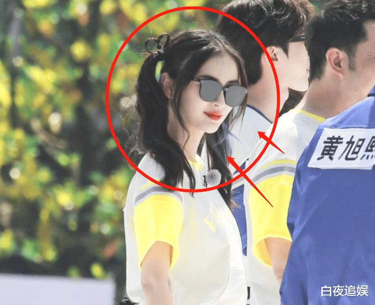 Angelababy|《跑男》湖州生图流出，杨颖遇到小11岁宋雨琦，状态如何一目了然