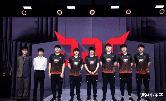 jdg战队|“脸都不要了,侮辱观众智商”,JDG被RW干碎,网友怒喷官博,牙膏备受质疑