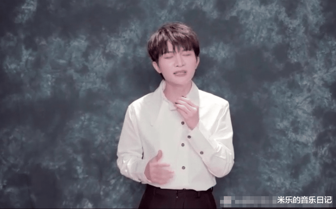 周深|2022年周深的第一首歌来了，温暖又治愈的完美歌声带你走进完美伴侣