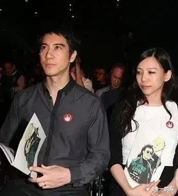 杨紫|李靓蕾有什么样的背景？对于王力宏，两个人绝对是旗鼓相当