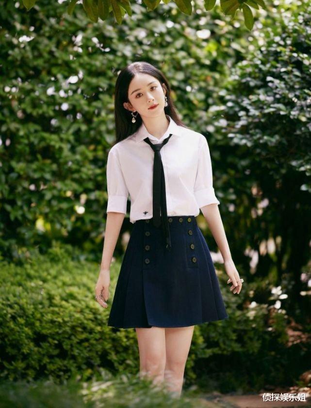 朴彩英|赵丽颖活动美图，着大红长裙秀婀娜身姿，与冯绍峰离婚后魅力不减