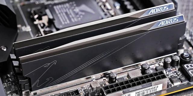 酷睿處理器|內存邁入“5”時代！AORUS DDR5 5200內存測評