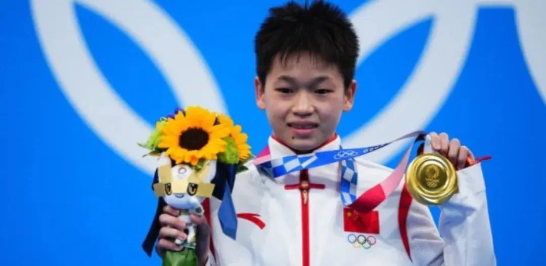 孟晚舟|感谢2021的不杀之恩，2022要爱多多