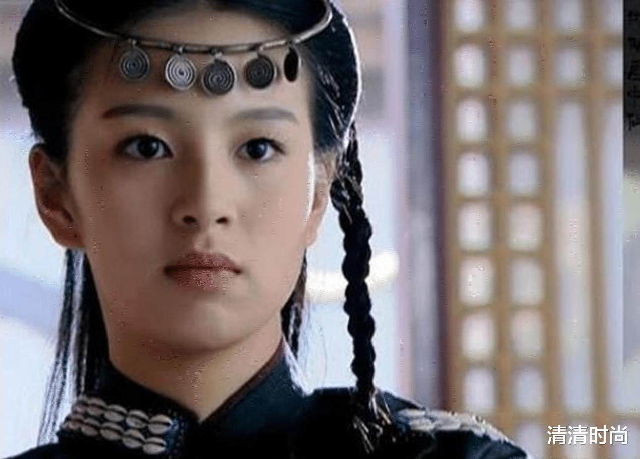 仙剑奇侠传|2005年《仙剑奇侠传》爆红全国，16年过去了，有人红火，有人凄凉