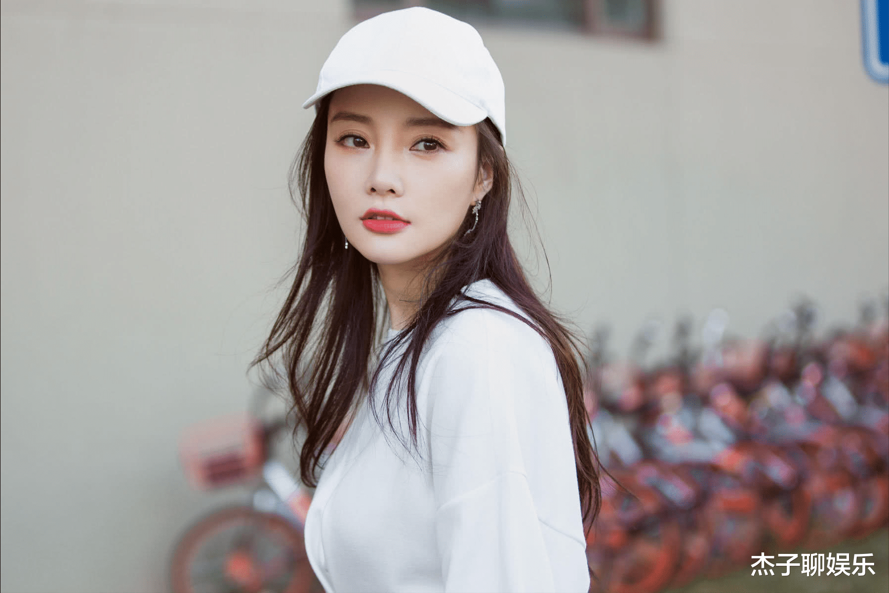 宋冬野|除了宋冬野，这4位劣迹艺人也无需再折腾，官方早已给出定论