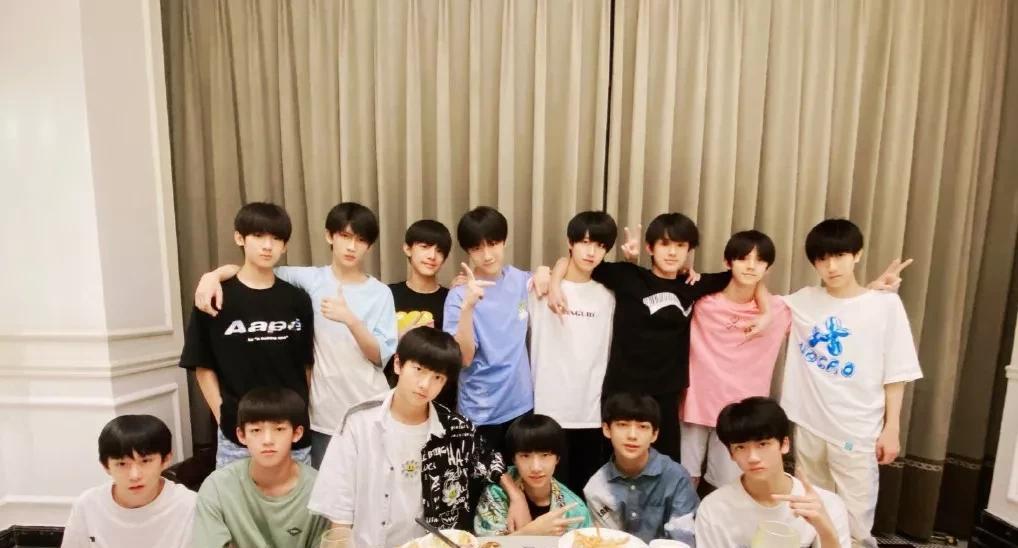 黑寡妇|小s，刘昊然，郑恺，TF三代，顶流男宝求神秘力量保平安