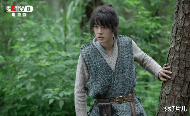 流量明星|肖战新剧62万人评分，一星达33%，扯下流量明星的遮羞布