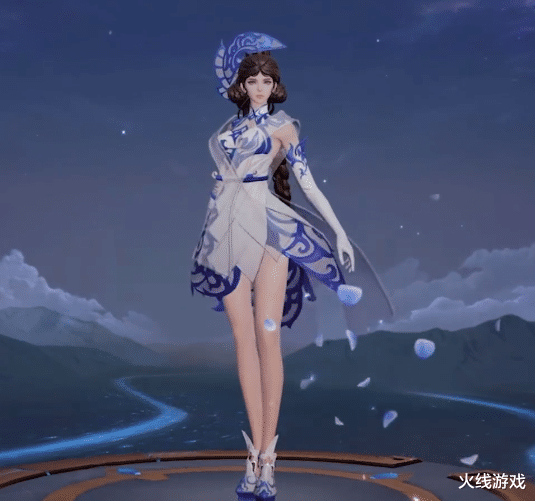 张大仙|张大仙创造王者荣耀历史！获露娜新皮肤直播体验权，太有牌面了