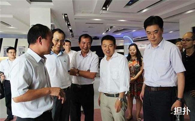 李一男|15岁考入华中科技大学，25岁成为华为副总裁，如今坐拥几十亿身家