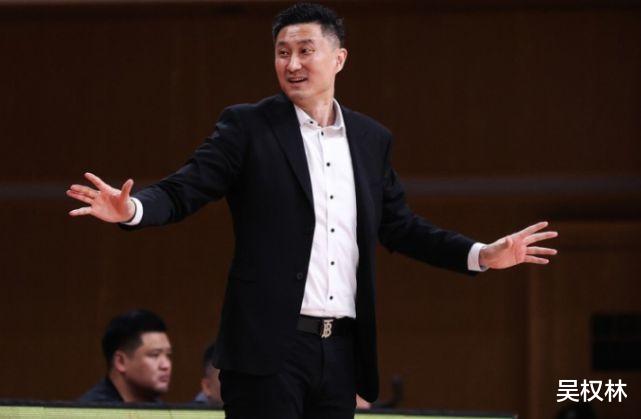 广东男篮|恭喜广东！2米20神塔正式进入一队，杜锋苦尽甘来，阿联亲自调教