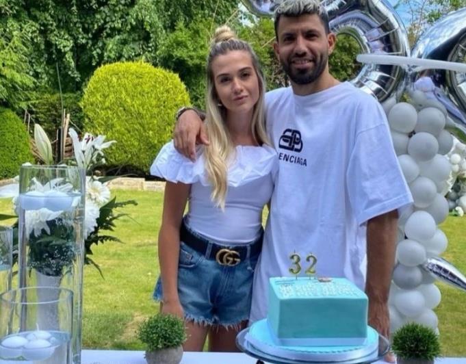 阿奎罗|阿奎罗为何会和马拉多纳女儿离婚，选择小模特索菲亚？