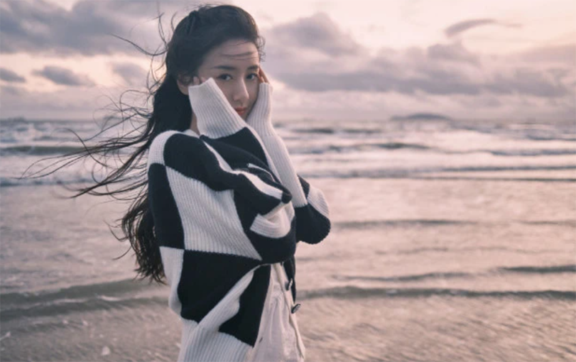 袁冰妍|袁冰妍分享海边照，3部新剧2部古装1部现代剧，你最期待哪部