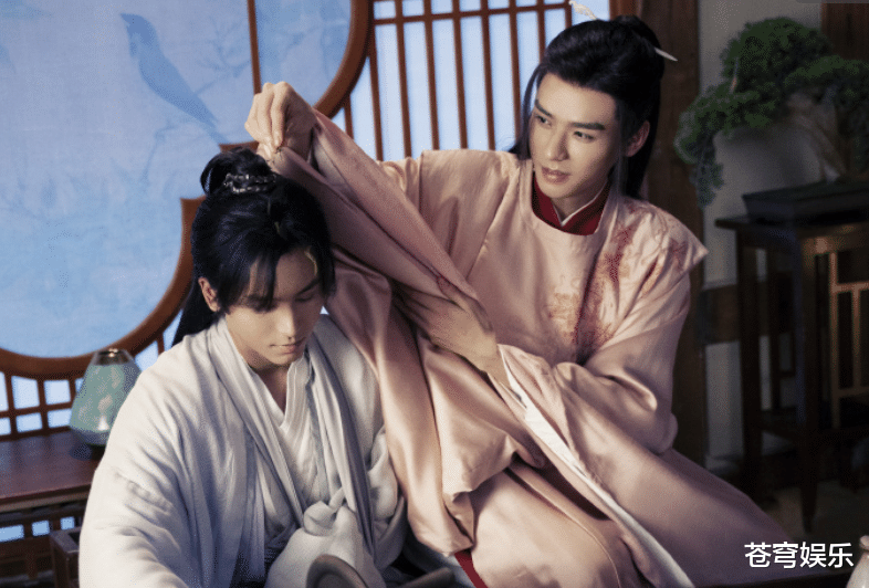 山河令|网曝《山河令》收官后办演唱会，龚俊周也出席，粉丝准备去卖耳塞