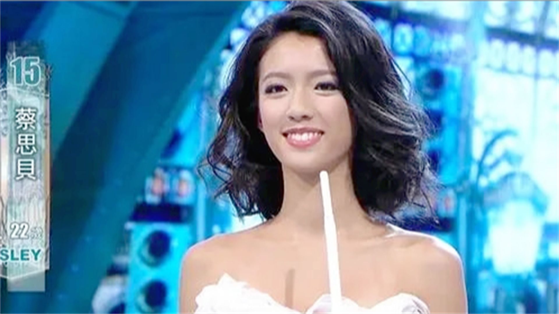 蔡思贝|她被誉为“TVB发电机”，曾被开价200万一晚，入行7年传15段绯闻