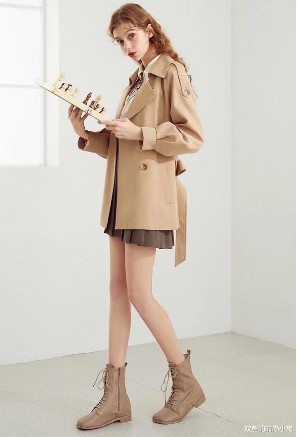 双鱼的时尚小鬼|秋季最受欢迎的风衣穿搭,休闲舒适,小个子也能驾驭,气场十足