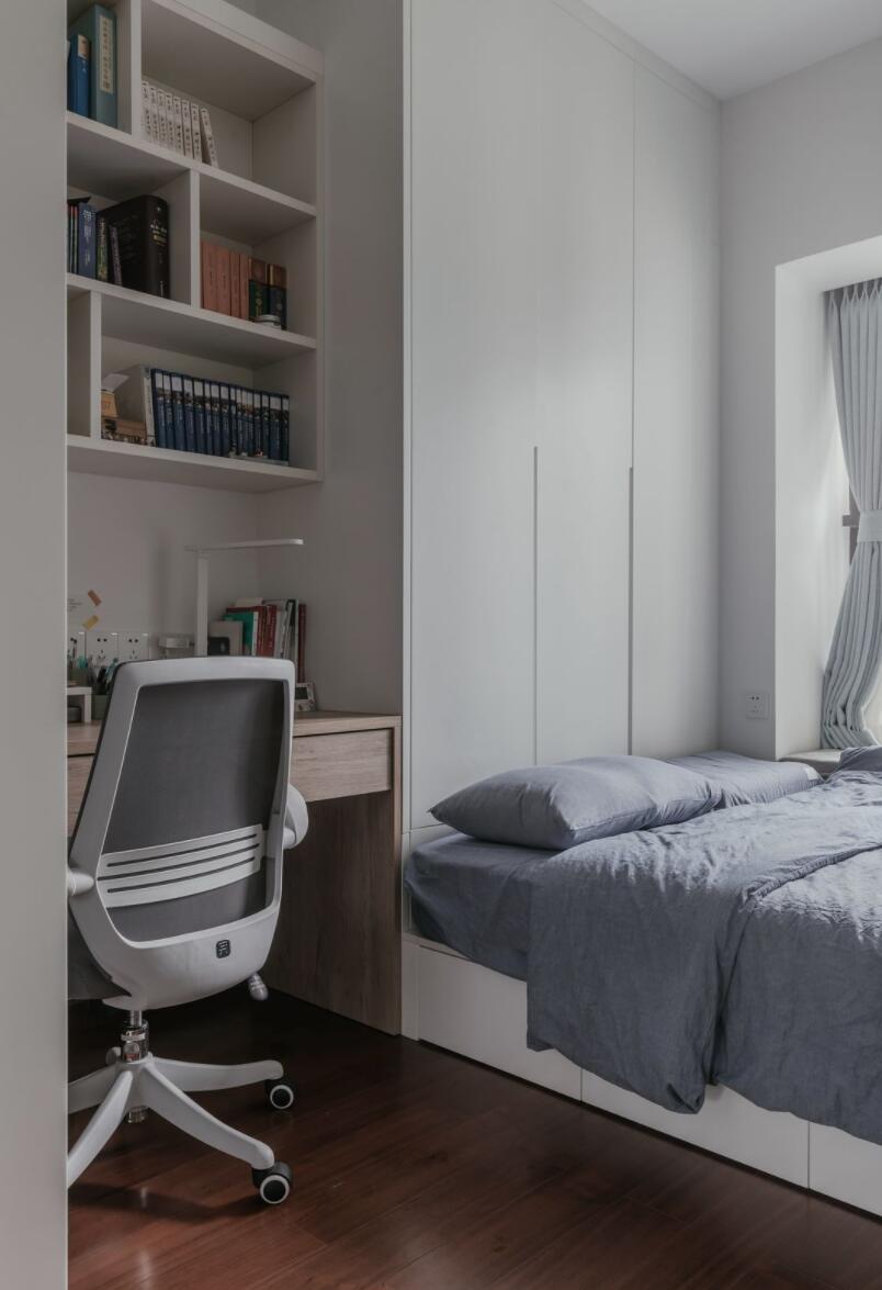 |越简单的装修，反而越贴近生活，她125㎡新家，氛围真让人着迷