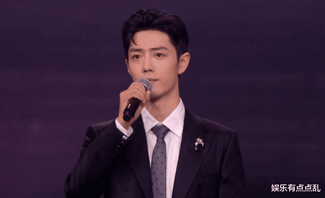 肖战|杨紫调侃肖战: 能否帮忙买《如梦之梦》话剧门票, 肖战回应显情商