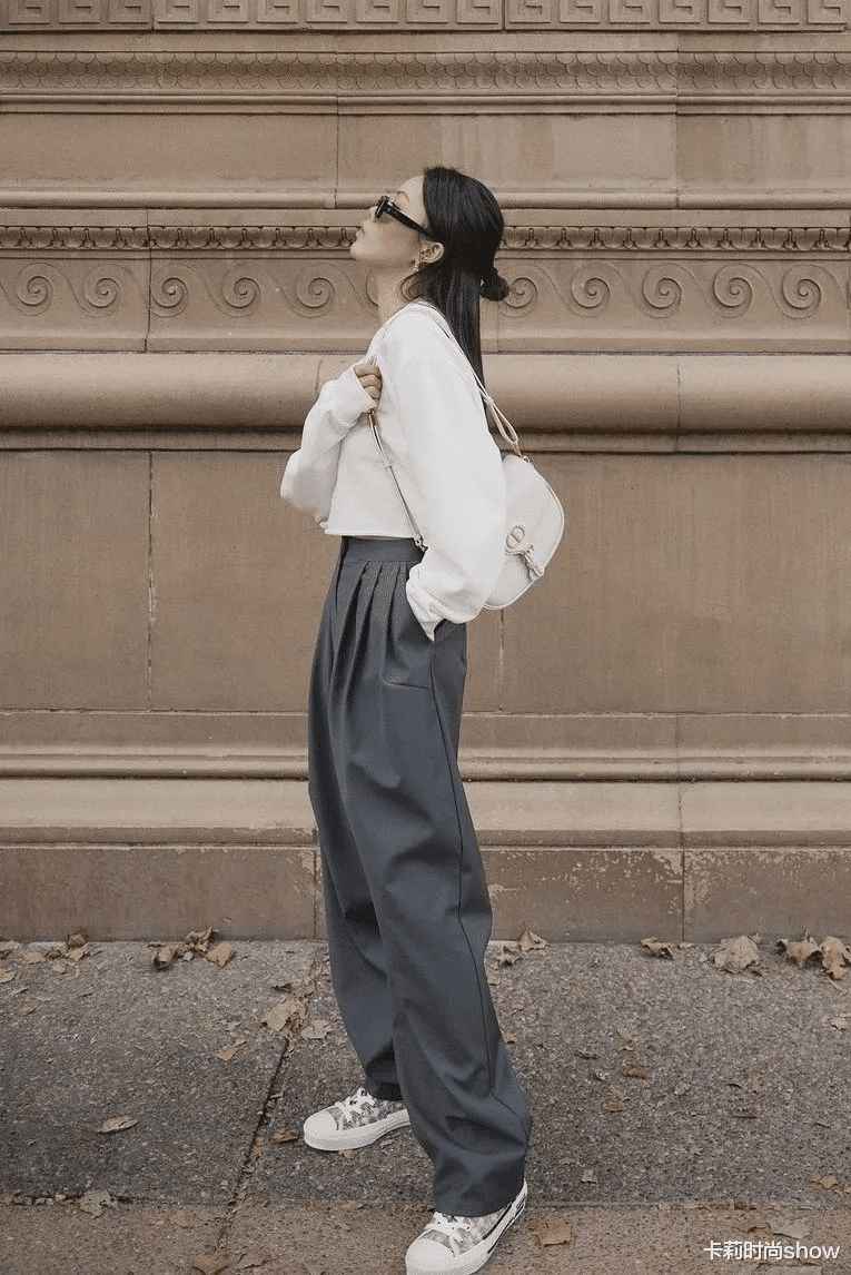 卡莉时尚show|裤装的3种搭配,时髦舒适还显高,修饰身材很轻松,照着穿显气质