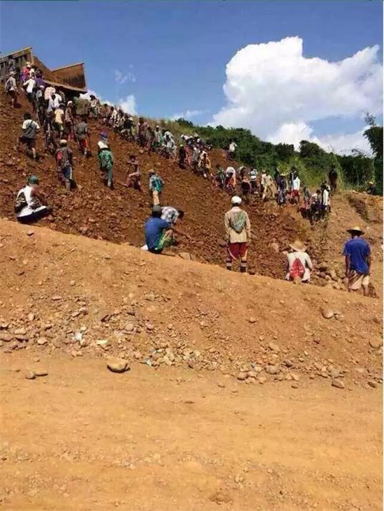 翡翠|世界上最值钱的一条河—雾露河,遍地流淌着翡翠