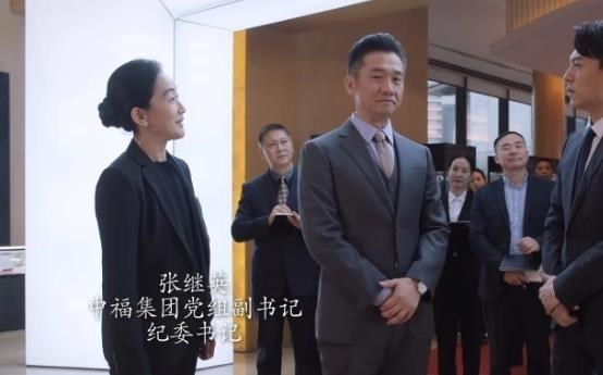 车晓|热剧《突围》：张继英与徐长青级别一样，为何向徐长青汇报工作？