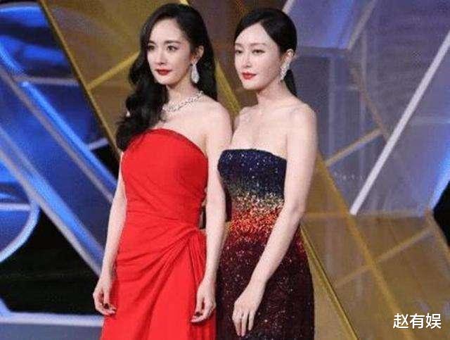 杨幂|红毯背后的“内卷”：明星冬天露肩、露腿成常态，粉丝也跟着操心