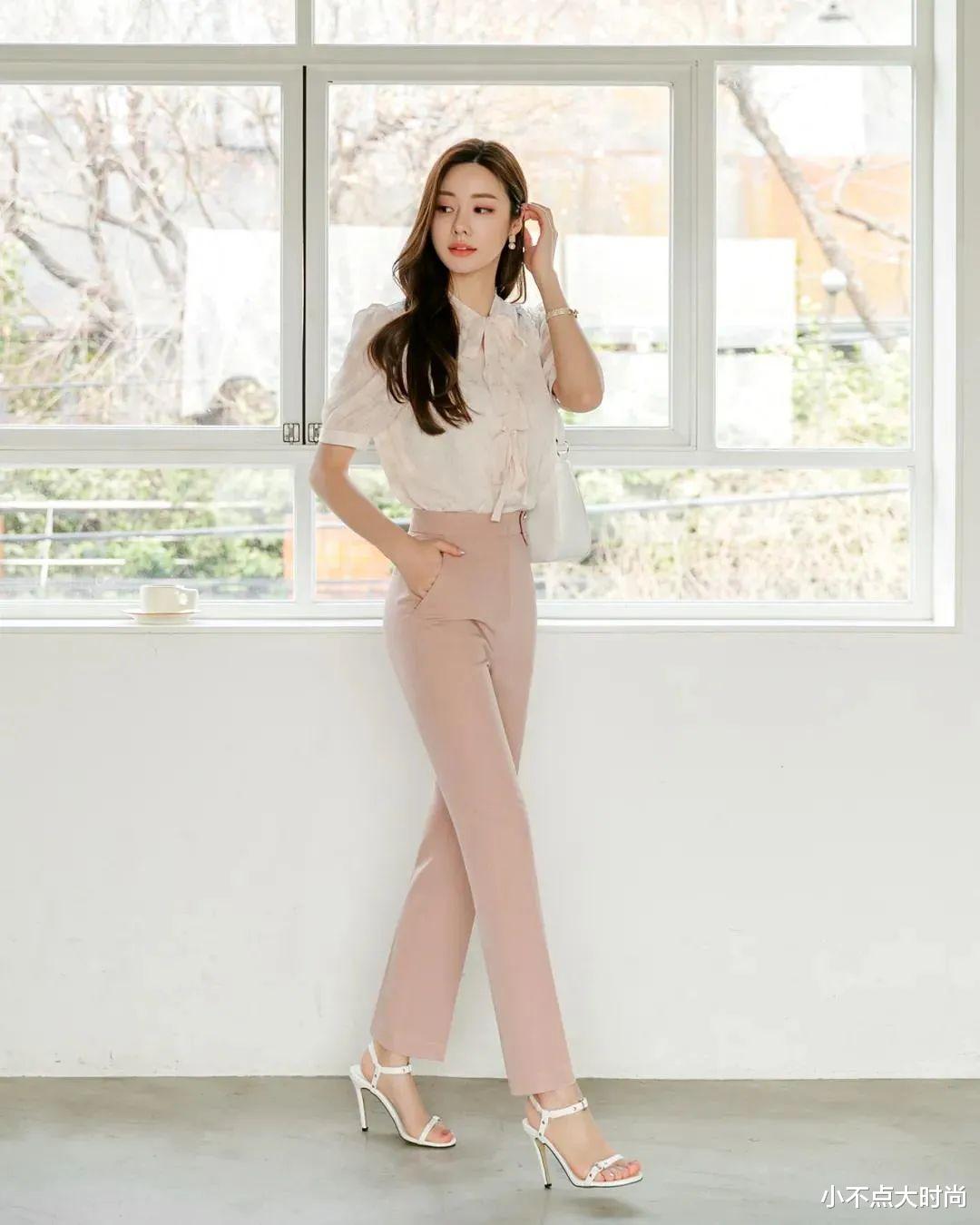 穿衣搭配|30多岁职场妈妈显高气质穿搭，既要简约知性，也要优雅动人！