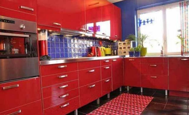 婆婆花45万把婚房装修成一片“红海”，太压抑了，这还能住吗？