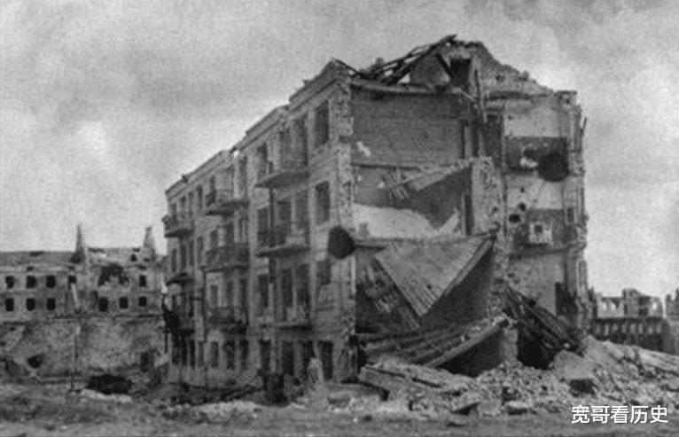 巴甫洛夫|德军为什么迟迟攻不下巴普洛夫大楼？