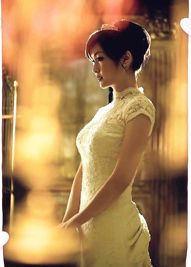 倪景阳|吴尊和初恋妻子补婚纱照，林丽吟穿旗袍风韵十足，身份更是不一般
