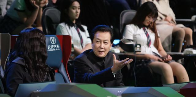 唐国强|演员唐国强:前妻在除夕夜离世,被女儿怨恨,如今生活状况如何?