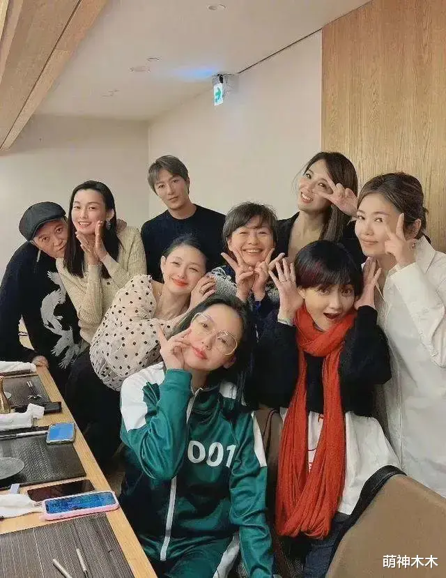 李现|2021年离婚的明星：赵丽颖最体面，佟丽娅洒脱，福原爱果断强硬