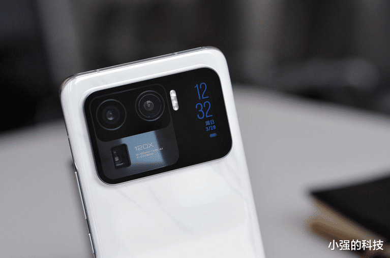 旗舰机 金秋八月旗舰手机推荐 就看这三款足够了 款款值得你细细品味