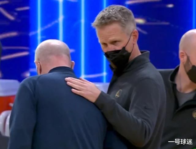 斯蒂芬·库里|50中20！勇士刷新纪录，2节轰30个三分，科尔：库里既正常又疯狂