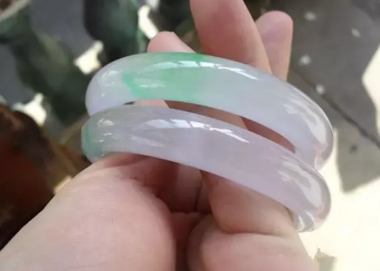 翡翠手镯|翡翠手镯的水很重要