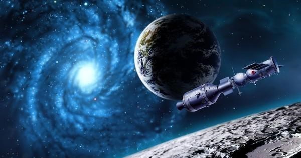 UFO 不明飞行物出现,高空多次变化,外形不同寻常