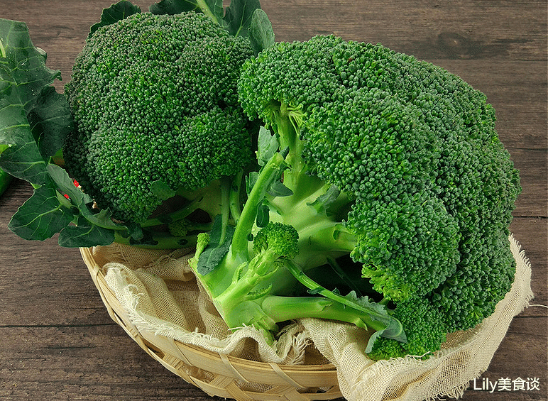 心脏|女人到中年，想要“老得慢”，这6种食物记得吃，营养不贵，人人吃得起