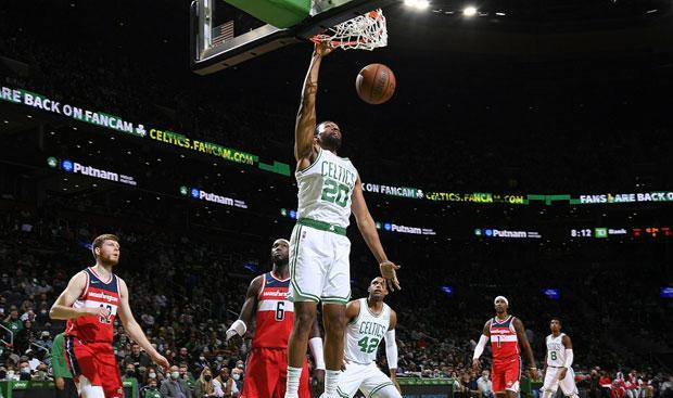 徐晓峰|轰25+11+2,塔图姆被打到呆滞,湖人瞎了眼啊,这么好的内线都不要