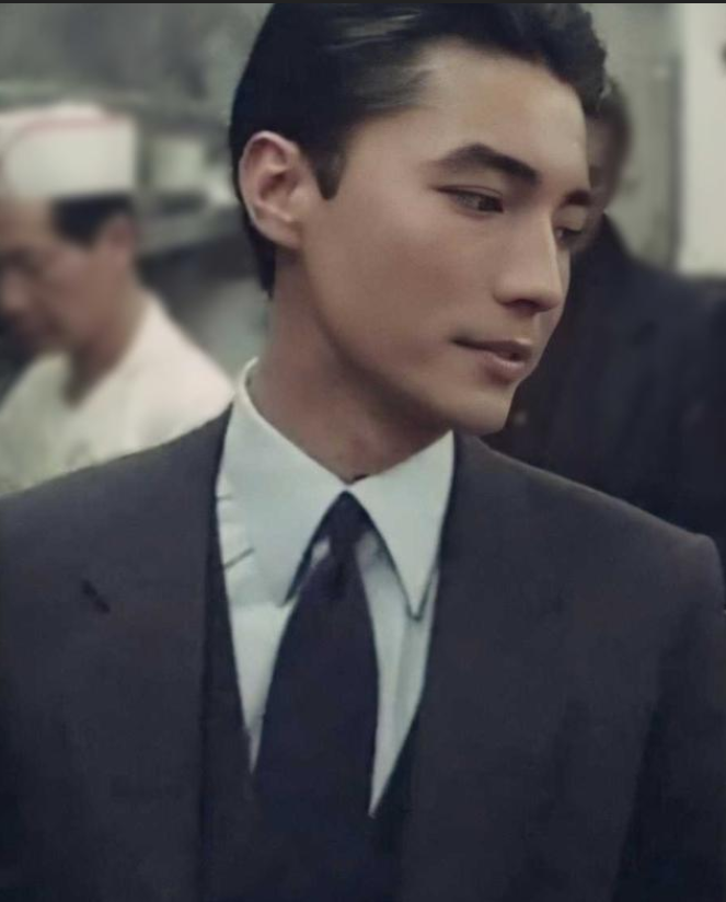 林青霞|中国第一美男私照流出，终于知道林青霞为什么要陪他一夜