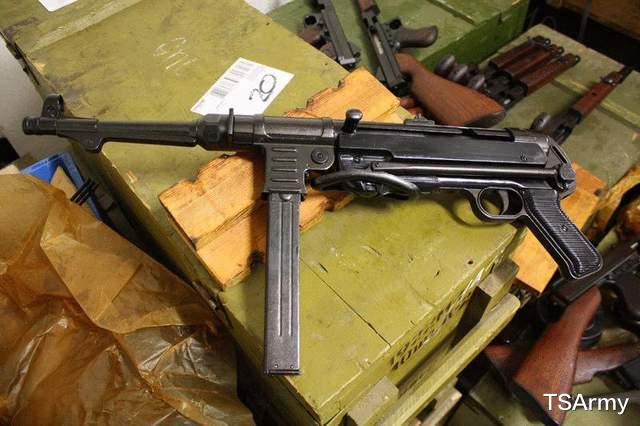 冲锋枪|盘点二战期间25种著名单兵自动武器