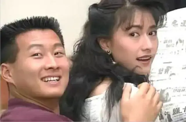 杨紫|94版《倚天屠龙记》:男女主角是败笔,男配女配成为万人迷