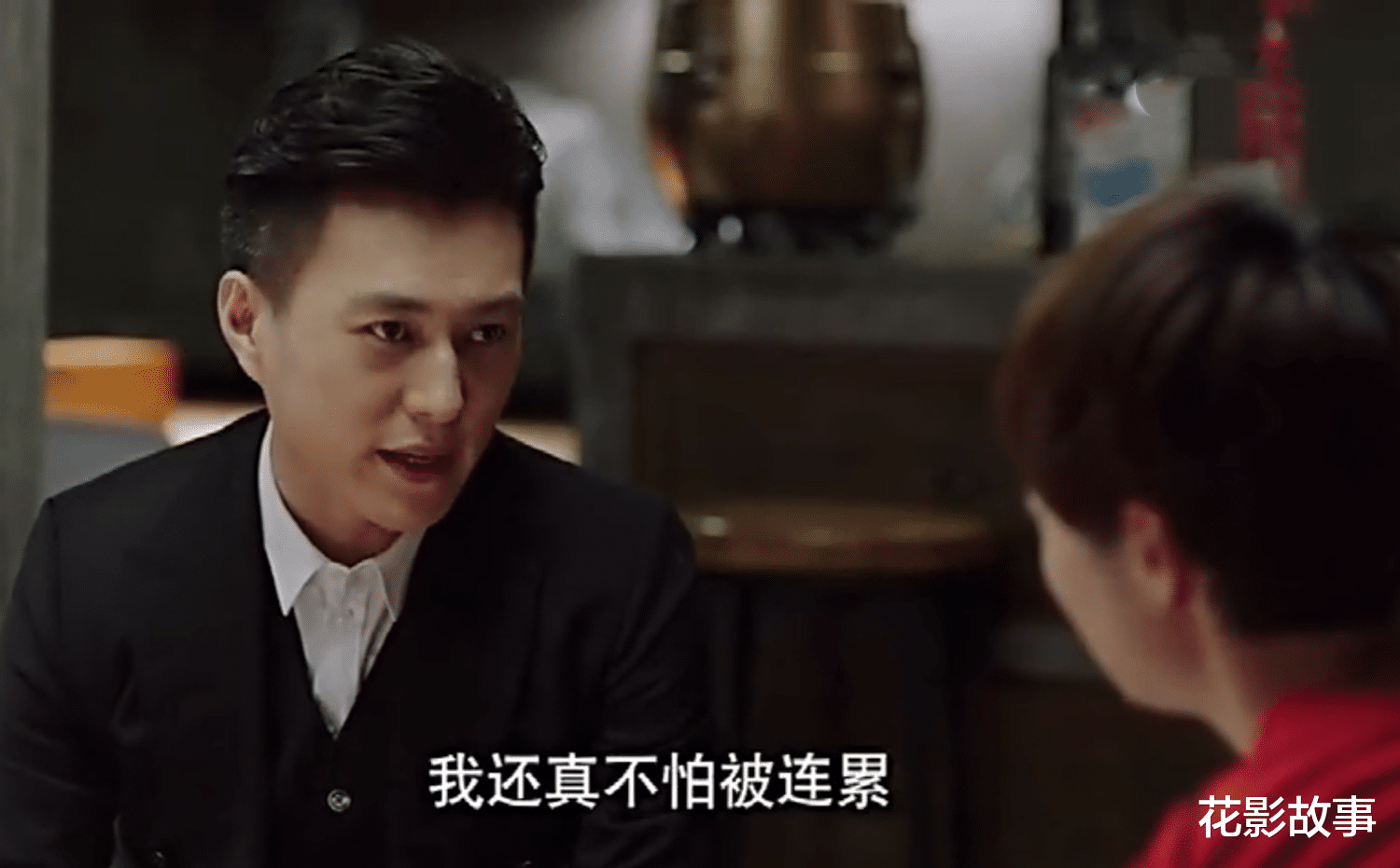 花影故事|十年后重温《甄嬛传》发现：男人爱你时，做“傻事”也乐在其中