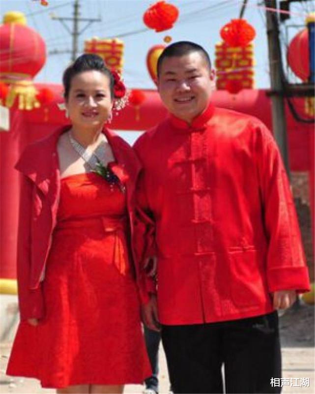 岳云鹏|岳云鹏妻子手术后复查,手环暴露病因,小岳岳留言尽显夫妻情深