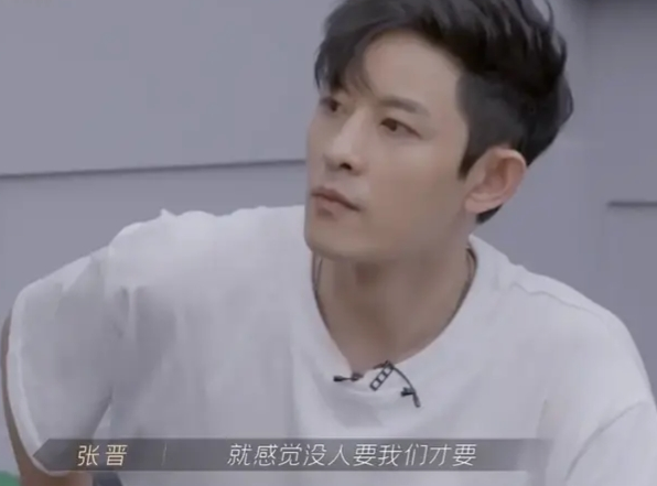 欧阳靖|敖犬尴尬了！内涵言承旭和欧阳靖不管他，谁料欧阳靖补位回归了