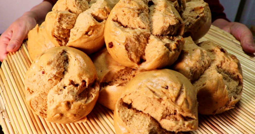 失眠|每天晨起2个馒头，确诊肝癌，医生指出：常吃2种食物，肝离“报废”不远了