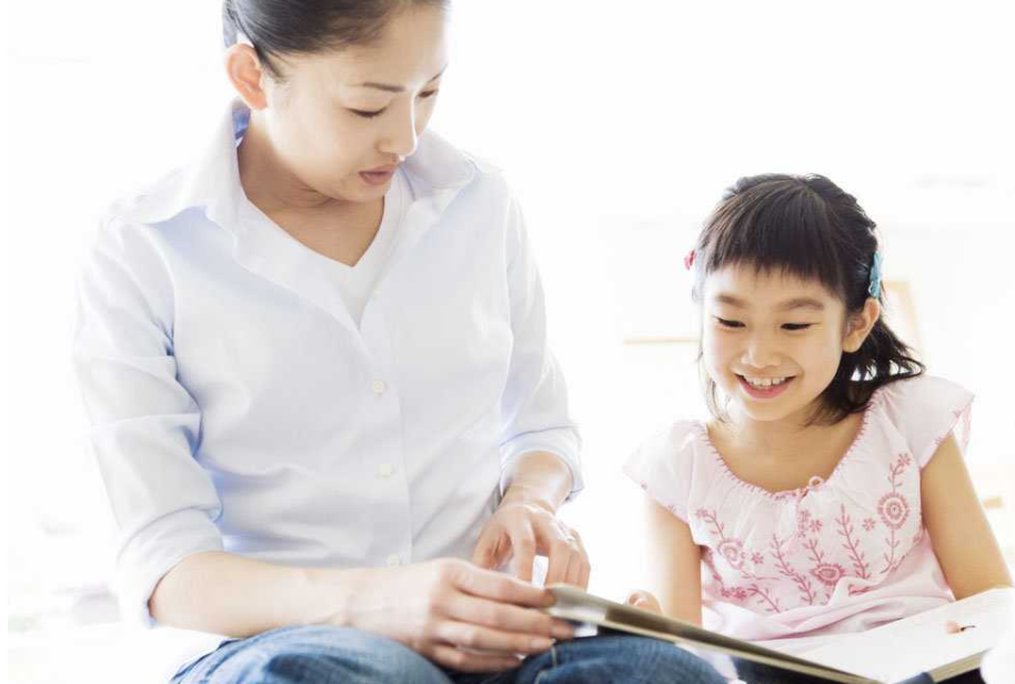 雷五有料|大多数4岁孩子，经过一年多的适应，对幼儿园生活已经非常熟悉