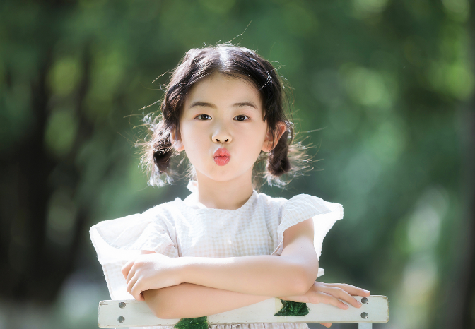 雷九趣说|给孩子写上关心的问题,励志的格言,可以表达对孩子的一种在乎