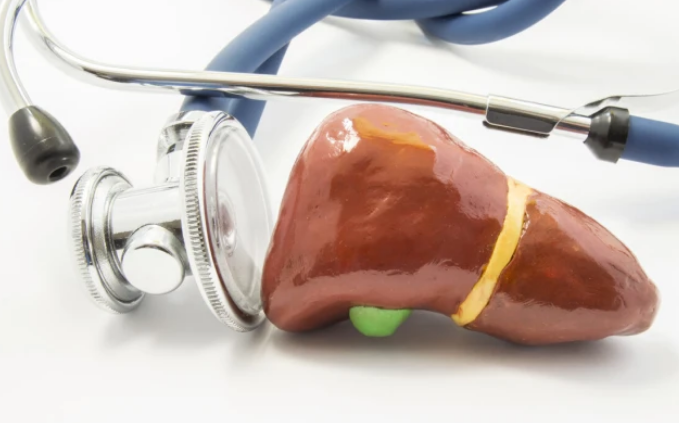 医生|女大学生一月25次“857”，不幸离世，医生：无知，铁打的肝也受不了