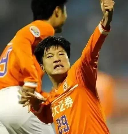 李金羽|男足李金羽：帶兒子見證父母幸福時(shí)刻，一定是人生最美好的回憶