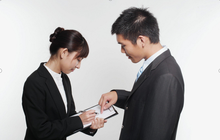 事业单位|女硕士进事业单位，每天负责打印资料，当得知领导学历后，愣了