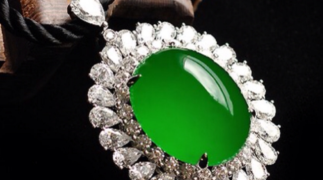 翡翠|来看看佩戴翡翠的讲究，开过光的一定要注意，若是没有可以忽略